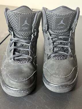 Jordan SC-3 Flight Triple Black 629877-021